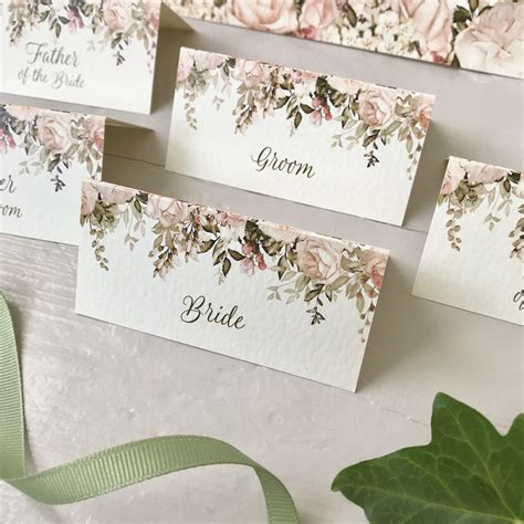 WEDDING place cards PERSONALISED with guest name Menu | Etsy