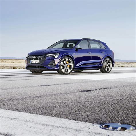 Audi E Tron S Technische Daten Abmessungen Last Verbrauch Carwowde