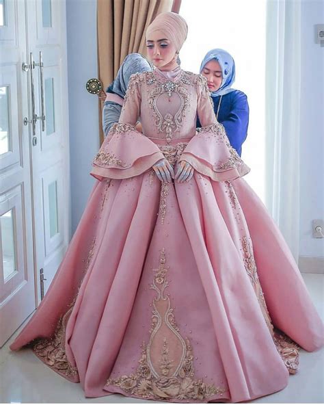 7 Inspirasi Model Gaun Pengantin Muslim Elegan Nan Modern Wedding Market