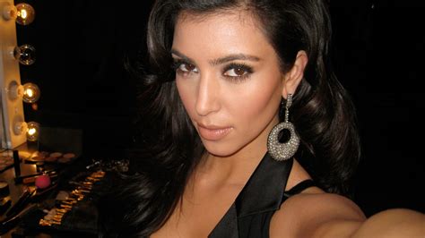 The Shameful Bliss Of Kim Kardashians Selfie Book