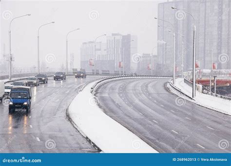 Belarus Minsk 18 December 2022 Cars On Wide Road In Snow Editorial