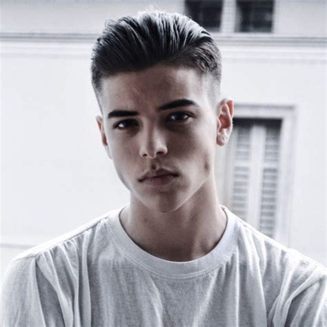 7 Popular Mens Hairstyles You Need To Try In 2018 Menshaircutstyle