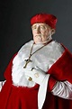 Cardinal Thomas Wolsey | Henry VIII's most able and devoted minister ...