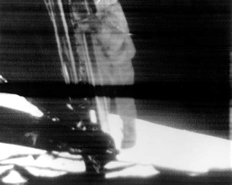 Apollo 11 Les Premiers Pas De Neil Armstrong Sur La Lune Il Y A 52 Ans En 4k