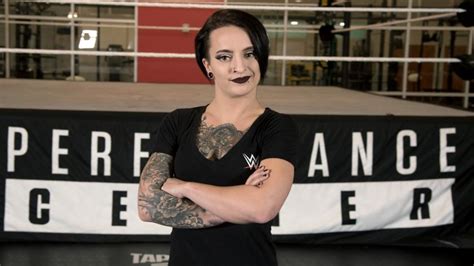 Wwe Signs Four New Women Wrestlers To Wwe Performance Center Tpww