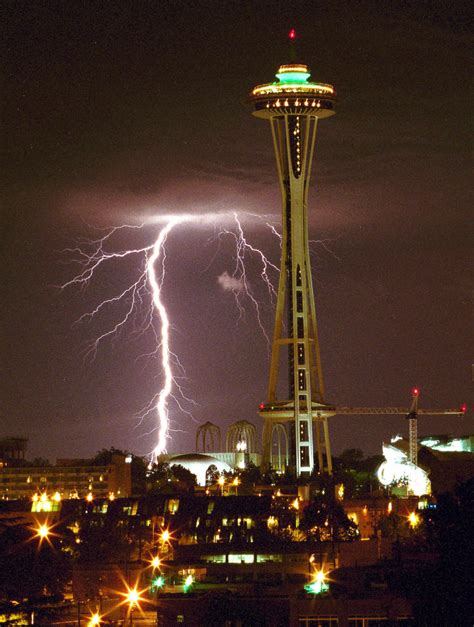 Seattles Space Needle