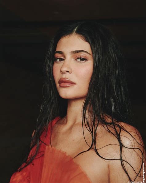 Kylie Jenner Kyliejenner2 Nude Onlyfans Leaks The Fappening