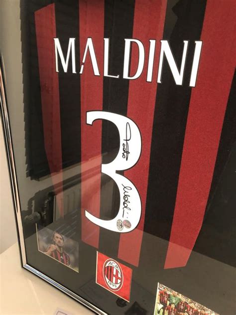 AC Milan - Italiaanse voetbal competitie - Paolo Maldini - Jersey(s