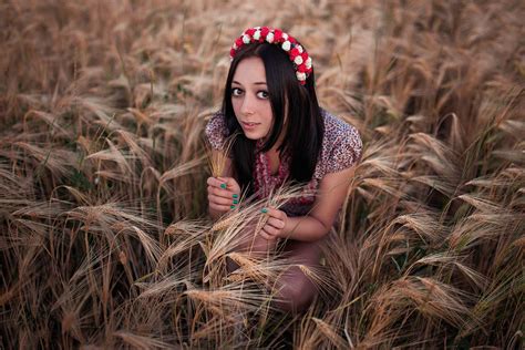 Wallpaper Sunlight Forest Women Outdoors Model Nature Field Autumn Flower Plant Girl