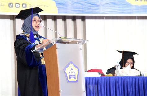 Wisuda Ke 100 Unib Tambah 1282 Lulusan Universitas Bengkulu