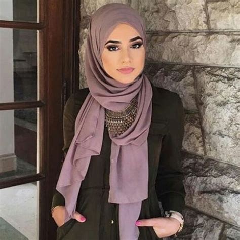love the scarf purple and the style hijab trends hijabi fashion