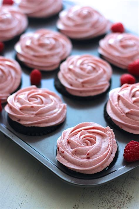 Dark Chocolate Cupcakes With Raspberry Buttercream Chocolate