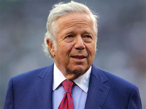 The Wealth Career And Life Of Billionaire Patriots Owner Bob Kraft