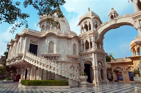 15 Famous Iskcon Temples In India You Must In 2021