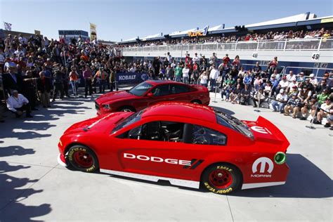 Dodge won its first race in nascar's premier division in 1953 with lee petty driving his own car. Dodge a Part of NASCAR Silly Season Questions | Fan4Racing ...