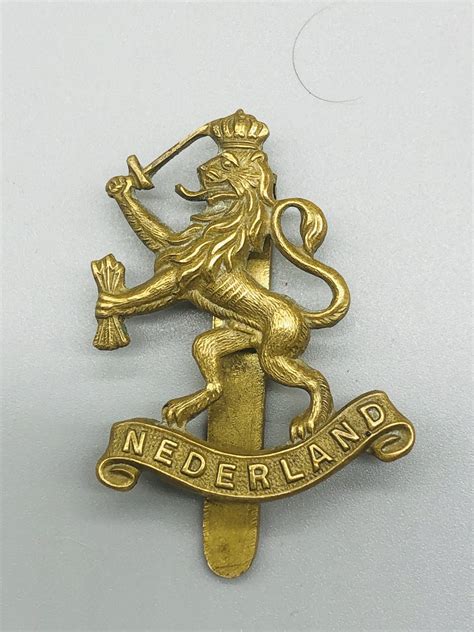 Free Netherlands Forces Cap Badge I Ww2 British Militaria And Insignia