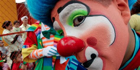 Psychology Of Why Clowns Are Scary Business Insider