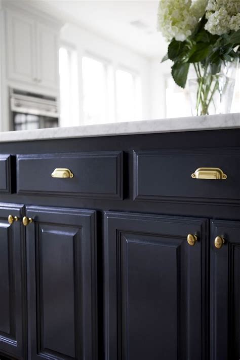 Benjamin Moore Midnight Is A Deep Navy Blue Paint Color That Works