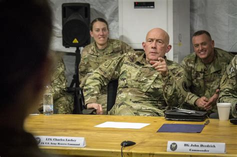 Lt Gen Luckey Visits Deployed Soldiers