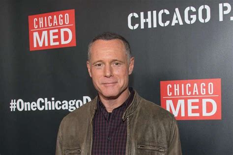Jason Beghe Files For Divorce After 17 Years Of Marriage Chicagopd Jasonbeghe