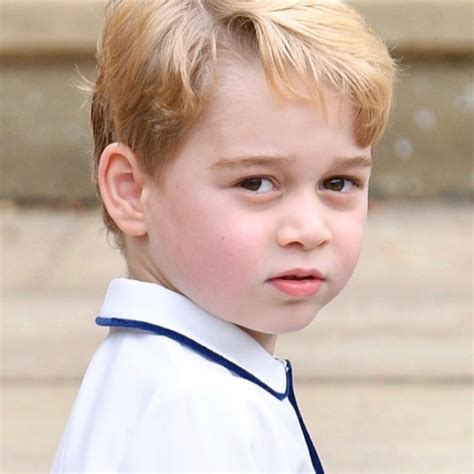 Circa il nome tutti aspettavamo baby v e. Kate Middleton, le foto di famiglia del figlio George ...