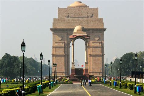 India Gate Delhi History Architecture Location Timings