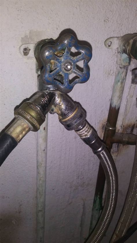 I Have A Leaking Shut Off Valve Left Side Is A Hose Going To A Bucket Right Side Is The Hot