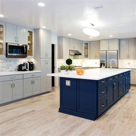 Use Shaker Style Cabinets For Your Flexible Kitchen Design Idea Best