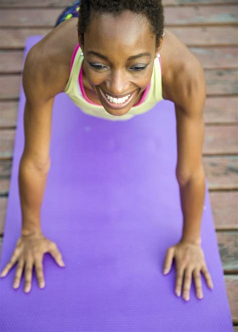 Black Lady Doing A Yoga Premium Photo Rawpixel
