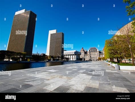 Street View Of Albany Capital Of New York State Stock Photo Alamy