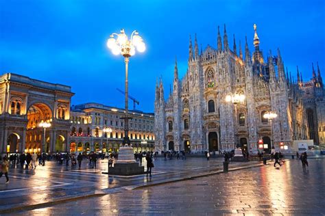 Tutte le ultime notizie su squadra e società, info su partite, biglietti e store ufficiali. Milan Cathedral / Duomo di Milano, The Most Popular ...