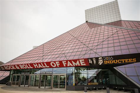 Where To Watch 2021 Rock And Roll Hall Of Fame - Rock And Roll Hall Of Fame Announces In-Person 2021 Induction Ceremony