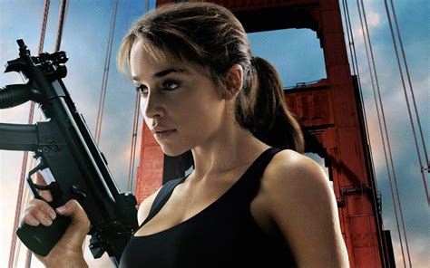 Emilia Clarke As Sarah Connor In Terminator Genisys 2015 Emiliaclarke Sarahconnor Movies