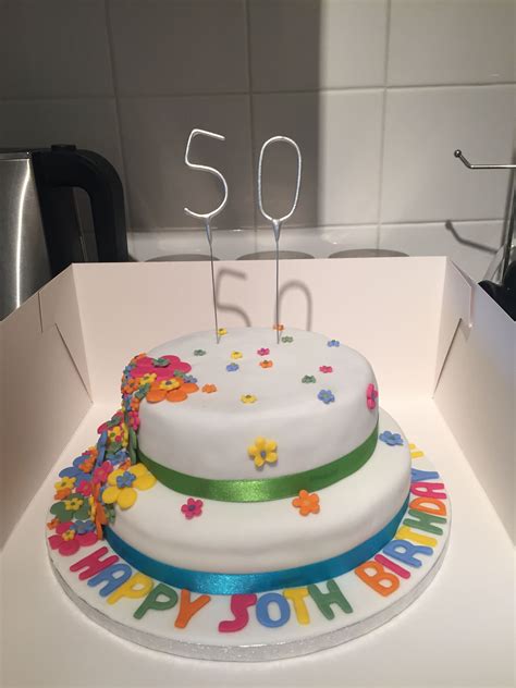 It's not easy finding the right birthday gift. 50th flower birthday cake | Cake, Birthday cake with ...