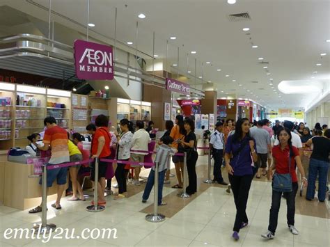One of the largest aeon malls in kyushu which is about 18 minutes by bus from fukuoka airport. Opening of AEON Ipoh Station 18 | From Emily To You