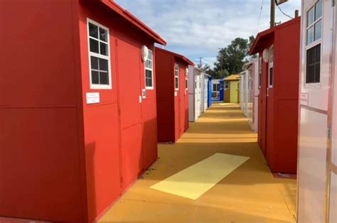 Village Of Tiny Homes Combats Homelessness In Los Angeles Area Tiny House Village Tiny House