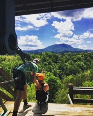 It is a complete zipline tour with beautifully designed structures. Is Wahoo Ziplines in Sevierville The Best Choice? Review Here.