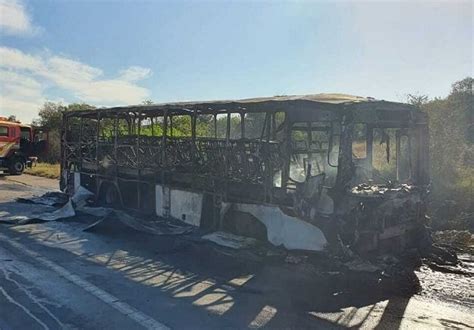 Six Passengers Burnt Beyond Recognition Daily Sun