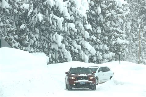 Photos See How Much Snow There Is In Truckee California