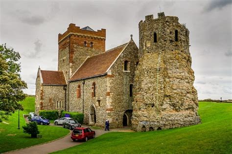 19 Outstanding Roman Ruins In Britain To Visit