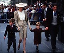 Lady Diana con i figli William e Harry d'Inghilterra. Le foto più belle ...