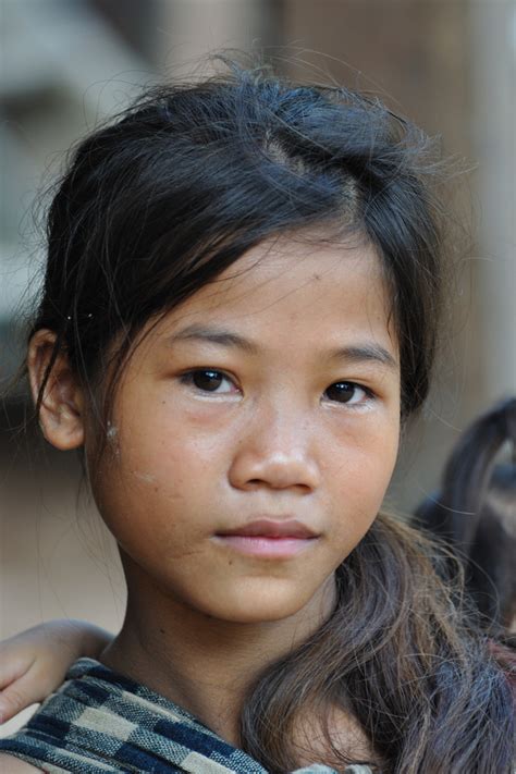 khamu girl 2e foto and bild kinder portraits laos bilder auf fotocommunity