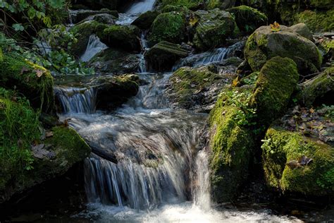 It flows north through the wipptal to innsbruck. Sillschlucht - Innsbruck, Tirol | Ernst | Flickr