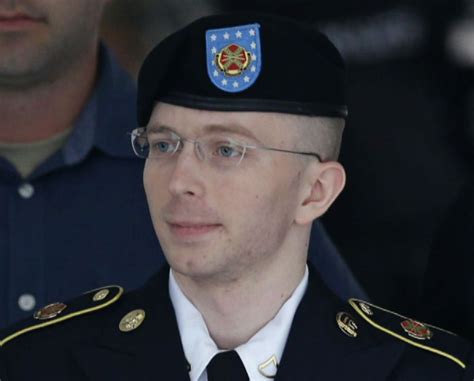 Bradley Manning Identifies As Transgender Transitioning Explained Cbs News