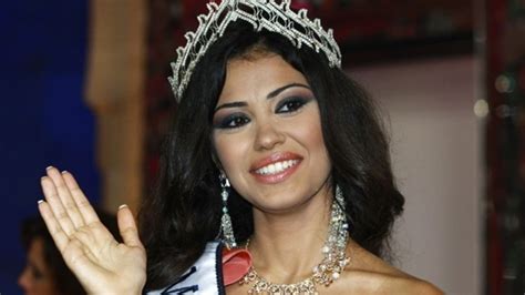 Karin Gharawi Crowned Miss Lebanon 2013 Al Arabiya English