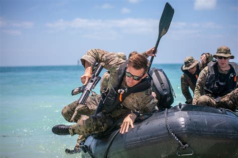 Exclusive The Perilous State Of The Special Forces Combat Diver