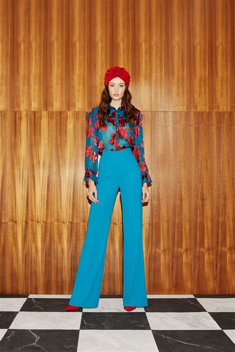 Alice Olivia Resort 2019 New York Collection Vogue 70s Inspired