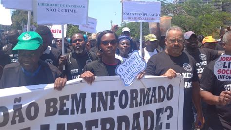Jornalistas Angolanos Apontam Retrocessos Na Liberdade De Informar E De Ser Informado