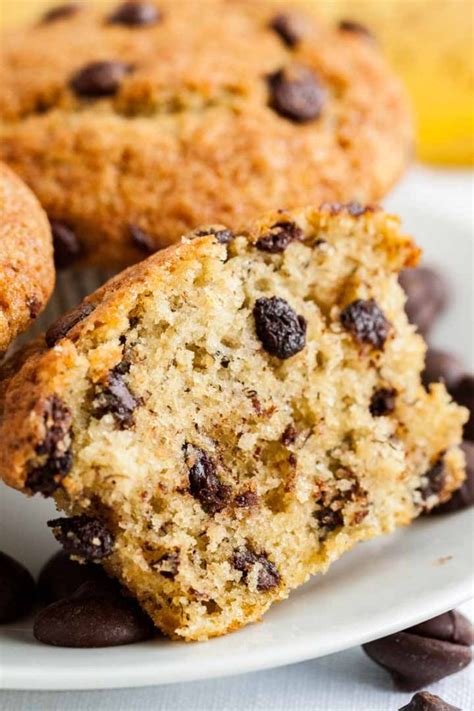 Easy double chocolate muffins recipe. Banana Chocolate Chip Muffins {So easy and moist ...