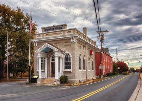 Old Bank Of Poolesville Photograph By Susan Rissi Tregoning Fine Art